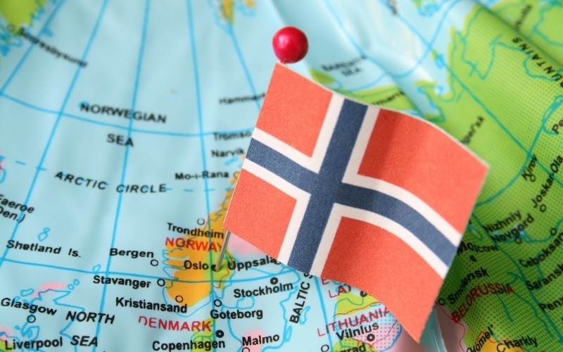 Norway GDP Emerges Stronger than Expected, Prompts Possible Early Rate Hikes