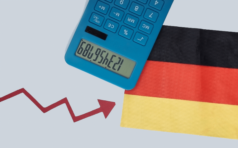 German Economic Growth Posts Slight Decline in Third Quarter