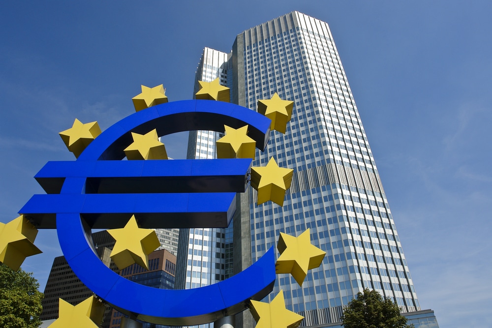 ECB Maintains Further Economic Support to Scale Back Bond Buys Under PEPP