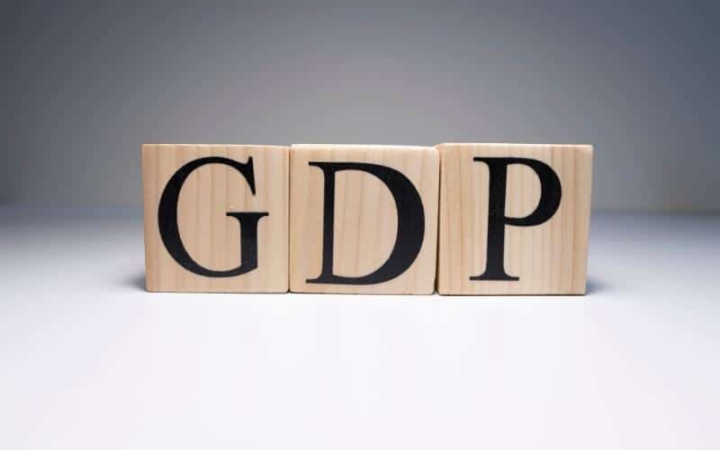 US GDP Cools to an Above-Estimate Growth after a 2.3% Jump in Q3 2021