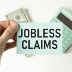 US Jobless Claims Make a U-Turn, Rises by 11,000