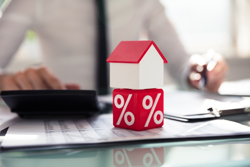 US Mortgage Rates Up for First Time in Three Weeks